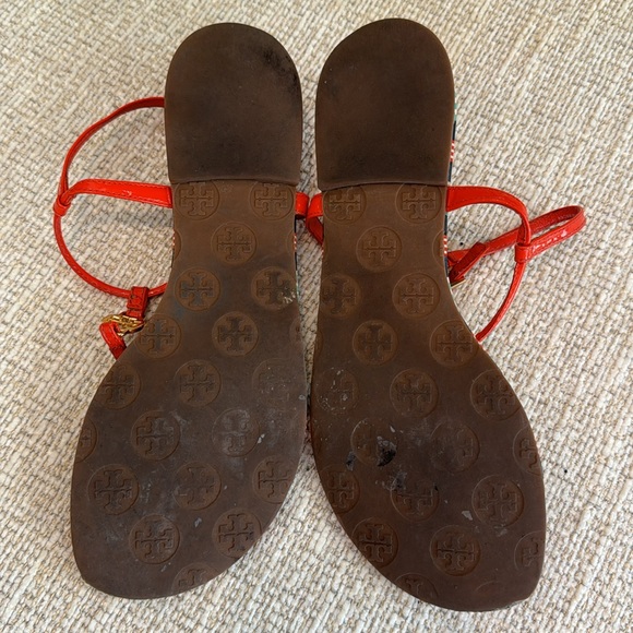 Tory Burch t-strap sandal size 7.5 - Picture 3 of 3